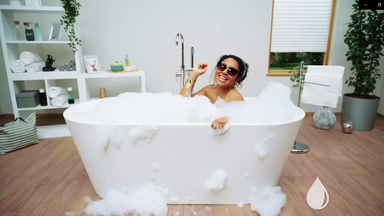 sàn gỗ Kaindl Aqua XPT bảo hành ngập nước 100 giờ