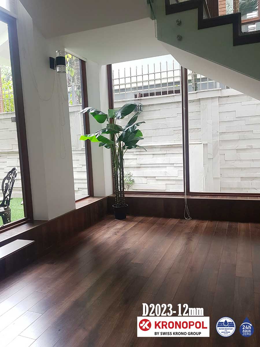 CÔNG TRÌNH SÀN GỖ BA LAN KRONOPOL 12MM/AC4 D2023