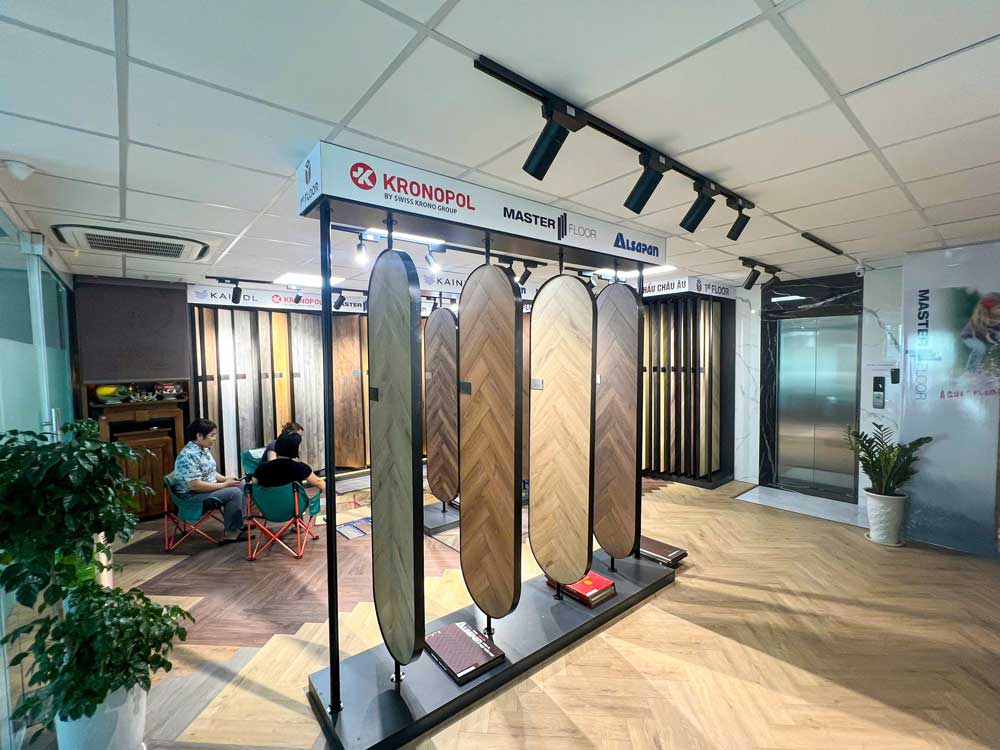 Không gian chuyên biệt showroom sàn gỗ châu âu