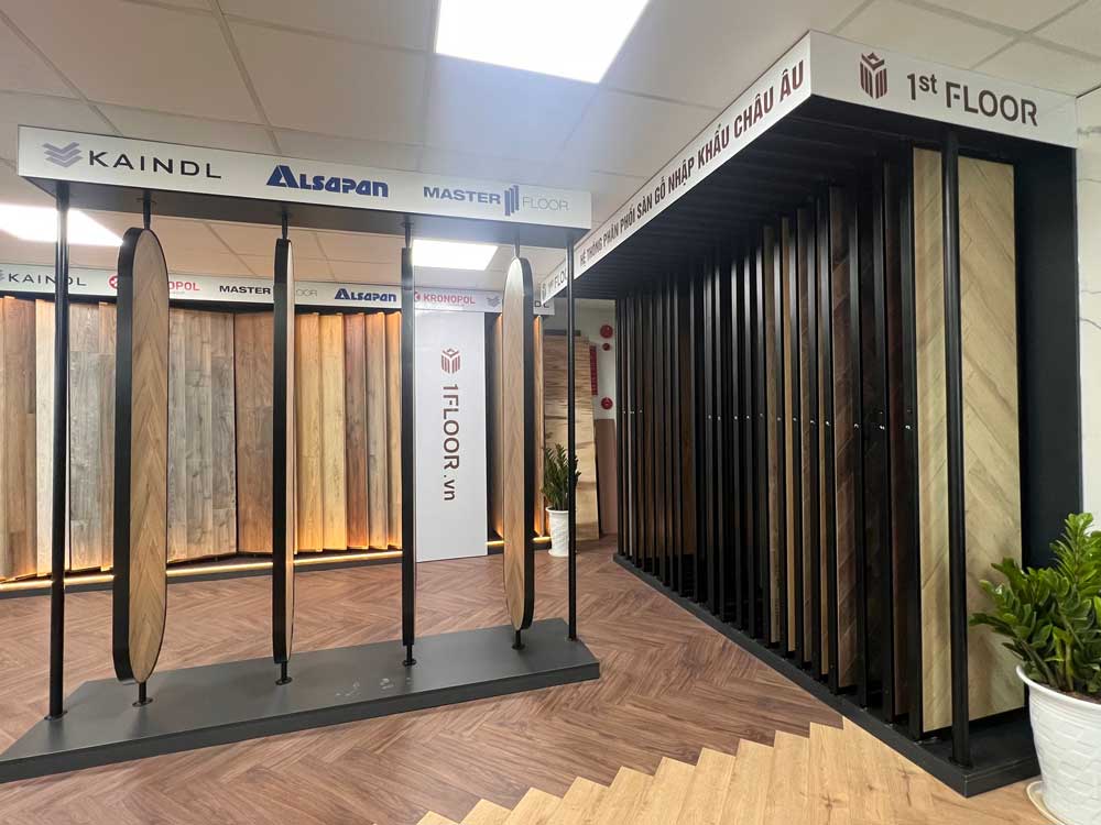trải nghiệm thực tế sàn gỗ châu âu tại showroom