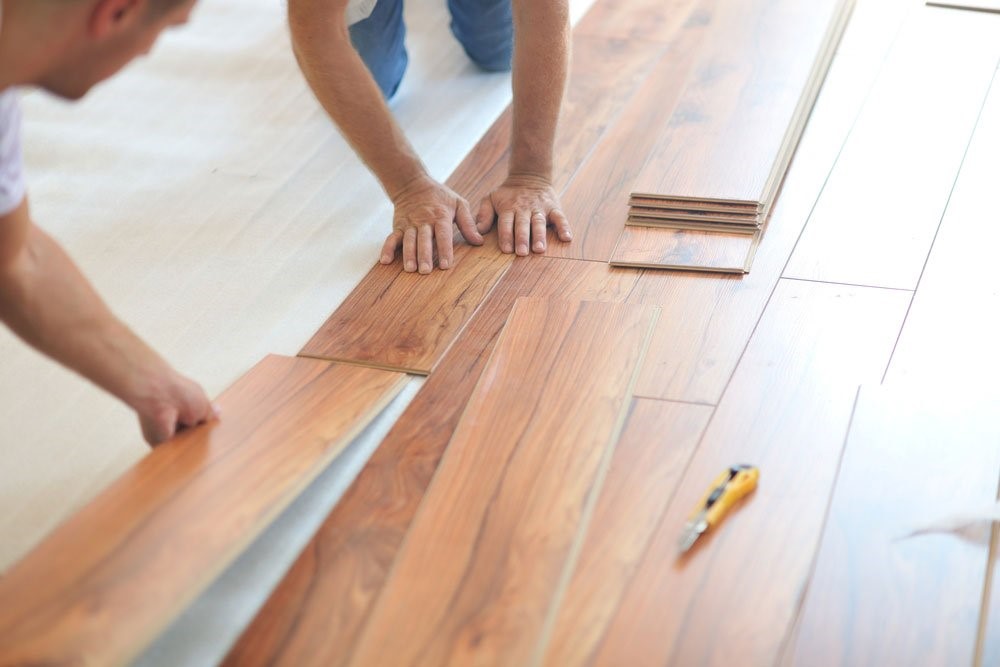 Giá Làm Sàn Gỗ Bao Nhiêu? Báo Giá Thi Công Lắp Đặt Sàn Gỗ Tốt Nhất