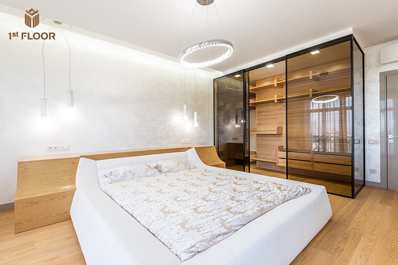 Decor phòng ngủ với giấy dán tường trắng 2