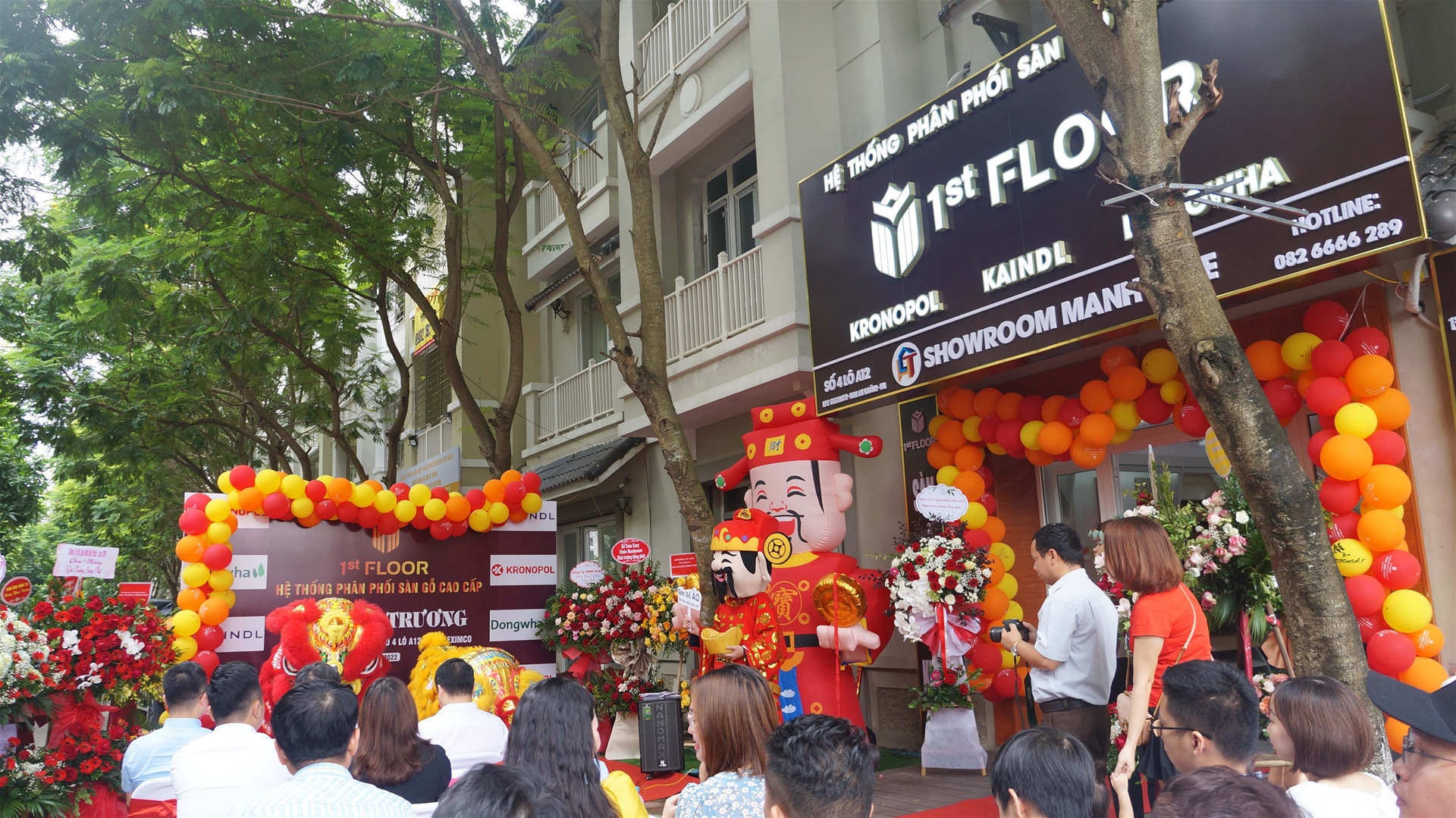 KHAI TRƯƠNG 1ST FLOOR NAM AN KHÁNH - SHOWROOM MANHOUSE