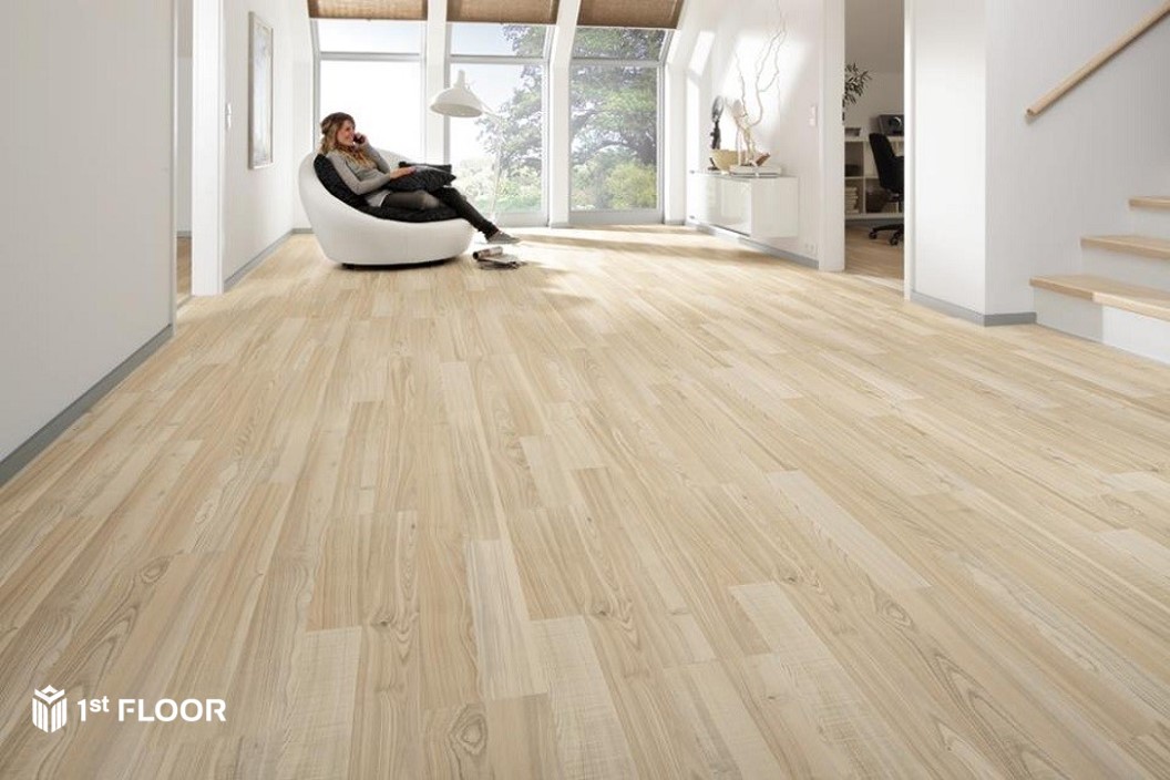 Có nên lựa chọn sàn gỗ màu sáng cho không gian sống?